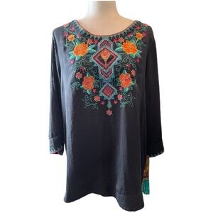 John•Mark Navy Embroidered Boho Tunic Mix Print Back size Large